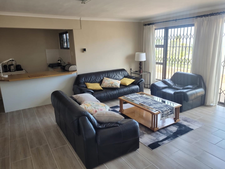 To Let 4 Bedroom Property for Rent in Plattekloof Western Cape